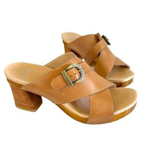 Danskin Leather Chunky Heel Sandal
